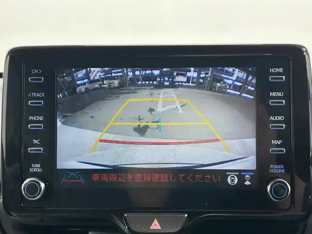 トヨタ ヤリスクロス ハイブリッド Z 大阪府 2023(令5)年 1.4万km プラチナホワイトパールマイカ 純正ナビ/Bluetooth接続/衝突軽減/全方位カメラ/バックカメラ/シートヒーター/パワーシート/レーダークルーズコントロール/コーナーセンサー/レーンアシスト/ＬＥＤヘッドライト/スマートキー/純正ＡＷ/前後純正ドライブレコーダー