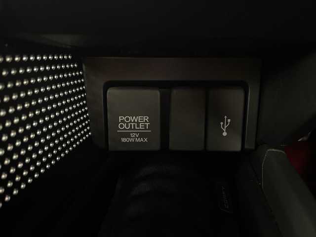 ホンダ Ｓ６６０ α 埼玉県 2019(平31)年 1.8万km カーニバルイエローⅡ 純正ナビ　/バックカメラ　/Ｂｌｕｅｔｏｏｔｈ　/ＵＳＢ/ｉｐｏｄ　　/ＥＴＣ/クルーズコントロール　/社外ＫＥＮＷＯＯＤツイーター　/無限製フロアマット　/無限製シフトノブ　/ハーフレザーシート　/オートＬＥＤライト　