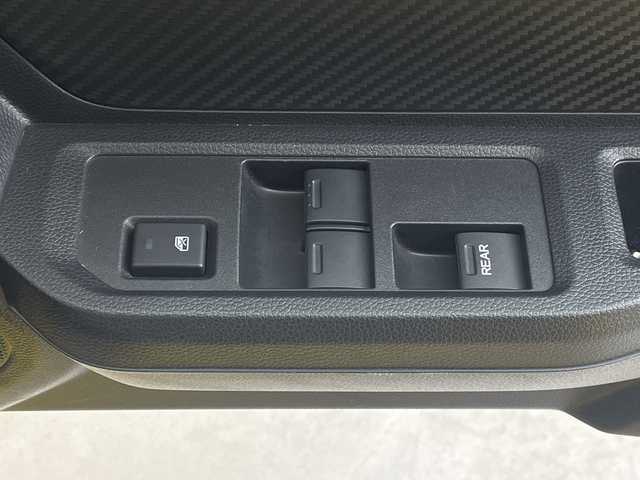 ホンダ Ｓ６６０ α 埼玉県 2019(平31)年 1.8万km カーニバルイエローⅡ 純正ナビ　/バックカメラ　/Ｂｌｕｅｔｏｏｔｈ　/ＵＳＢ/ｉｐｏｄ　　/ＥＴＣ/クルーズコントロール　/社外ＫＥＮＷＯＯＤツイーター　/無限製フロアマット　/無限製シフトノブ　/ハーフレザーシート　/オートＬＥＤライト　