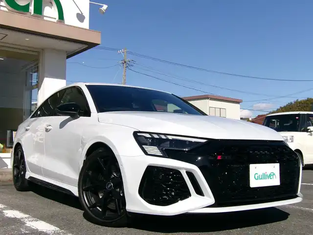 アウディ ＲＳ３