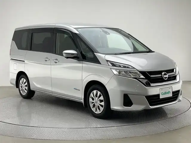 日産 セレナ