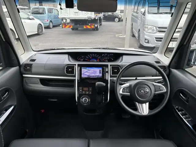 ダイハツ タント カスタム X トップED SA Ⅲ 三重県 2017(平29)年 4万km パールホワイトⅢ 純正ナビ(Bluetooth/CD/DVD/SD/USB/地デジTV/AM/FM)/バックカメラ/ETC/ドライブレコーダー(前後)/シートヒーター(運転席)/スマートアシスト3(衝突回避支援ブレーキ/衝突警報(対車両・歩行者)/車線逸脱警報/誤発進抑制制御/先行車発進お知らせ/オートハイビーム)/リアセンサー/パワースライドドア(助手席側)/スライドドアイージークローザー(運転席側)/LEDヘッドランプ/LEDフロントフォグランプ/LEDイルミネーションランプ/電動オート格納ドアミラー/トップシェイドガラス/ハーフレザーシート/シートリフター(運転席)/キーフリーシステム/プッシュスタート