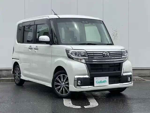 ダイハツ タント カスタム X トップED SA Ⅲ 三重県 2017(平29)年 4万km パールホワイトⅢ 純正ナビ(Bluetooth/CD/DVD/SD/USB/地デジTV/AM/FM)/バックカメラ/ETC/ドライブレコーダー(前後)/シートヒーター(運転席)/スマートアシスト3(衝突回避支援ブレーキ/衝突警報(対車両・歩行者)/車線逸脱警報/誤発進抑制制御/先行車発進お知らせ/オートハイビーム)/リアセンサー/パワースライドドア(助手席側)/スライドドアイージークローザー(運転席側)/LEDヘッドランプ/LEDフロントフォグランプ/LEDイルミネーションランプ/電動オート格納ドアミラー/トップシェイドガラス/ハーフレザーシート/シートリフター(運転席)/キーフリーシステム/プッシュスタート
