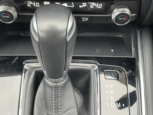 マツダ ＣＸ－８ 25S スマートエディション 滋賀県 2022(令4)年 2.6万km スノーフレイクホワイトパールマイカ 純正ナビ/全方位カメラ/三列シート/追従クルーズコントロール/ステアリングスイッチ/革巻きステアリング/パーキングアシスト/衝突被害軽減システム/盗難防止装置/ＥＴＣ/LEDヘッドライト/ＢＳＭ/ウインカーミラー/コーナーセンサー