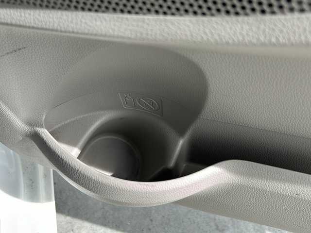 三菱 ｅＫワゴン M 山梨県 2015(平27)年 2.6万km ホワイト 純正7インチナビ/Bluetooth接続/CD再生/ETC/アイドリングストップ/フルオートエアコン/純正14インチホイール/パワーウィンドウ/パワーステアリング/リモコンキー/フロアマット