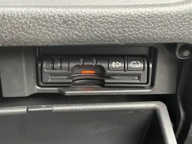 日産 セレナ ハイウェイスター Sハイブリッド 岐阜県 2015(平27)年 10.9万km ダイヤモンドブラック (株)IDOMが運営する【じしゃロン多治見店】の自社ローン専用車両になります。こちらは現金またはオートローンご利用時の価格です。自社ローンご希望の方は別途その旨お申付け下さい。/ディーラーオプションナビ/　（Bluetooth/DVD/フルセグ）/クルーズコントロール/エマージェンシーブレーキ/アラウンドビューモニター/両側パワースライドドア/レーンキープアシスト/純正フリップダウンモニター/オートライト/フォグランプ/電動格納ミラー