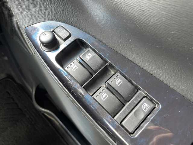 ダイハツ タント カスタム X トップED SA Ⅲ 福岡県 2017(平29)年 9.4万km パールホワイトⅢ エンジンスタートボタン/アイドリンクストップ/Bluetooth接続/ETC/バックモニター/ドライブレコーダー/片側パワースライドドア/オートライト