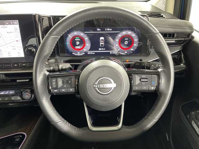 日産 オーラ G レザーエディション 神奈川県 2021(令3)年 4.1万km ビビットブルー / スーパーブラック 2トーン プロパイロット/純正ディスプレイオーディオ/・BT/フルセグTV/USB/HDMI/AppleCarPlay AndroidAuto/アラウンドビューモニター/インテリジェントルームミラー/BOSEサウンド/ハンドル支援/置くだけ充電/レザーシート/EV/SPORTモード/電動サイドブレーキ/オートブレーキホールド/革巻きステアリング/ステアリングスイッチ/Autoライト/ビルトインETC2.0/前後ドライブレコーダー/LEDヘッドライト/フォグランプ/インテリジェントキー/プッシュスタートボタン/スペアキー/電動格納ミラー/ウィンカーミラー/シートリフター/SOSコール/純正フロアマット/純正17インチアルミホイール/純正ドアバイザー