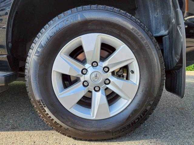 トヨタ ランドクルーザー プラド TX Lパッケージ 岩手県 2017(平29)年 4.8万km アティチュードブラックマイカ 寒冷地仕様　/純正ＳＤナビ　Ｂｌｕｅｔｏｏｔｈ／ＣＤ／ＤＶＤ／フルセグＴＶ　/全方位カメラ　/ＥＴＣ２．０　/レーダークルコン　/前後ドラレコ　/ＢＳＭ　/レザーシート　/前席シートヒーター・シートエアコン/ステアリングスイッチ