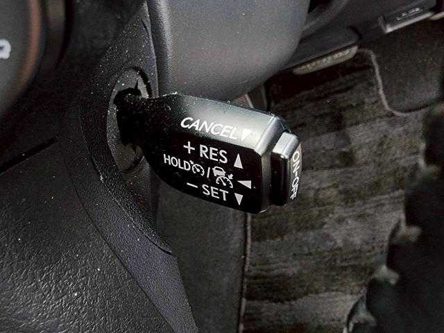 トヨタ ランドクルーザー プラド TX Lパッケージ 岩手県 2017(平29)年 4.8万km アティチュードブラックマイカ 寒冷地仕様　/純正ＳＤナビ　Ｂｌｕｅｔｏｏｔｈ／ＣＤ／ＤＶＤ／フルセグＴＶ　/全方位カメラ　/ＥＴＣ２．０　/レーダークルコン　/前後ドラレコ　/ＢＳＭ　/レザーシート　/前席シートヒーター・シートエアコン/ステアリングスイッチ