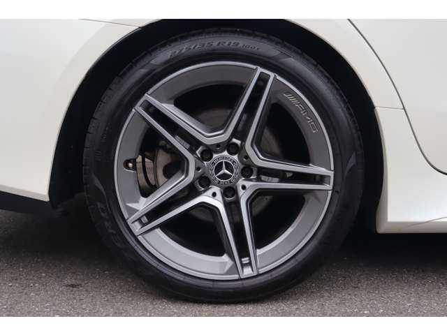 メルセデス・ベンツ ＣＬＳ２２０ｄ スポーツ エクスクルーシブPKG 大分県 2021(令3)年 4.4万km ダイヤモンドホワイト エクスクルーシブパッケージ/レーダーセーフティパッケージ/サンルーフ/ヘッドアップディスプレイ/純正ナビ/ＣａｒＰｌａｙ/地デジ/Bluetooth/ワイヤレス充電/全方位カメラ/黒革/シートヒーター（全席）/エアシート（D席/N席）/パワーシート（D席/N席）/LEDヘッドライト/オートハイビーム/純正１９インチＡＷ/純正フロアマット/ＥＴＣ