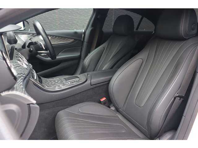 メルセデス・ベンツ ＣＬＳ２２０ｄ スポーツ エクスクルーシブPKG 大分県 2021(令3)年 4.4万km ダイヤモンドホワイト エクスクルーシブパッケージ/レーダーセーフティパッケージ/サンルーフ/ヘッドアップディスプレイ/純正ナビ/ＣａｒＰｌａｙ/地デジ/Bluetooth/ワイヤレス充電/全方位カメラ/黒革/シートヒーター（全席）/エアシート（D席/N席）/パワーシート（D席/N席）/LEDヘッドライト/オートハイビーム/純正１９インチＡＷ/純正フロアマット/ＥＴＣ