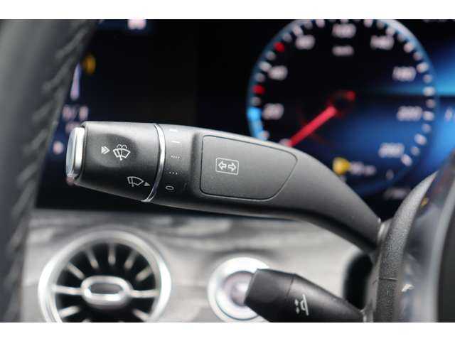 メルセデス・ベンツ ＣＬＳ２２０ｄ スポーツ エクスクルーシブPKG 大分県 2021(令3)年 4.4万km ダイヤモンドホワイト エクスクルーシブパッケージ/レーダーセーフティパッケージ/サンルーフ/ヘッドアップディスプレイ/純正ナビ/ＣａｒＰｌａｙ/地デジ/Bluetooth/ワイヤレス充電/全方位カメラ/黒革/シートヒーター（全席）/エアシート（D席/N席）/パワーシート（D席/N席）/LEDヘッドライト/オートハイビーム/純正１９インチＡＷ/純正フロアマット/ＥＴＣ
