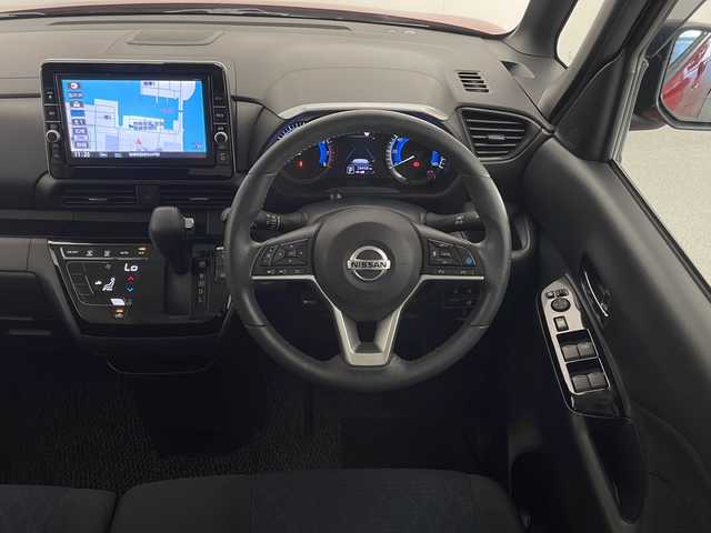 日産 ルークス HWS Gターボ プロパイロットED 宮崎県 2020(令2)年 3万km スパークリングレッド/ブラック プロパイロット/エマ―ジェンシーブレーキ/車線逸脱警報/車線逸脱防止支援/先行車発進お知らせ/速度標識表示/道路標識表示/オートマチックハイビーム/クリアランスソナー/純正9インチSDナビ/フルセグTV/CD/DVD/Bluetooth/アラウンドビューモニター/両側パワースライドドア/LEDヘッドライト/アイドリングストップ/純正15インチAW/ナビ一体型ドライブレコーダー/ETC/スマートキー×2/保証書/取扱説明書