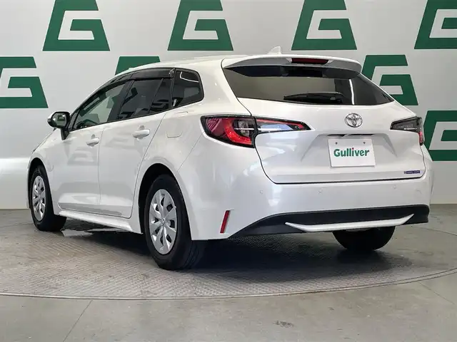 トヨタ カローラツーリング G 鹿児島県 2023(令5)年 0.6万km プラチナホワイトパールマイカ 純正ディスプレイオーディオ/（フルセグTV/Bluetooth/HDMI）/社外オーディオユニット/(DVD/CD)/バックカメラ/トヨタセーフティーセンス/　・プリクラッシュセーフティ/　・レーダークルーズコントロール/　・レーントレーシングアシスト/　・レーンディパーチャーアラート/　・ロードサインアシスト/電動パーキングアシスト/オートホールド/ステアリングリモコン/電動格納ミラー/前後ドライブレコーダー/ETC/LEDヘッドライト/純正ドアバイザー/禁煙車