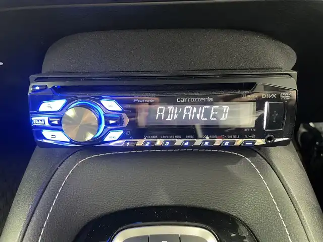 トヨタ カローラツーリング G 鹿児島県 2023(令5)年 0.6万km プラチナホワイトパールマイカ 純正ディスプレイオーディオ/（フルセグTV/Bluetooth/HDMI）/社外オーディオユニット/(DVD/CD)/バックカメラ/トヨタセーフティーセンス/　・プリクラッシュセーフティ/　・レーダークルーズコントロール/　・レーントレーシングアシスト/　・レーンディパーチャーアラート/　・ロードサインアシスト/電動パーキングアシスト/オートホールド/ステアリングリモコン/電動格納ミラー/前後ドライブレコーダー/ETC/LEDヘッドライト/純正ドアバイザー/禁煙車