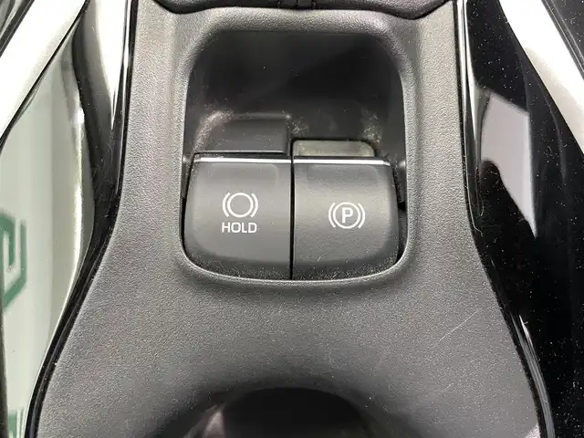 トヨタ カローラツーリング G 鹿児島県 2023(令5)年 0.6万km プラチナホワイトパールマイカ 純正ディスプレイオーディオ/（フルセグTV/Bluetooth/HDMI）/社外オーディオユニット/(DVD/CD)/バックカメラ/トヨタセーフティーセンス/　・プリクラッシュセーフティ/　・レーダークルーズコントロール/　・レーントレーシングアシスト/　・レーンディパーチャーアラート/　・ロードサインアシスト/電動パーキングアシスト/オートホールド/ステアリングリモコン/電動格納ミラー/前後ドライブレコーダー/ETC/LEDヘッドライト/純正ドアバイザー/禁煙車