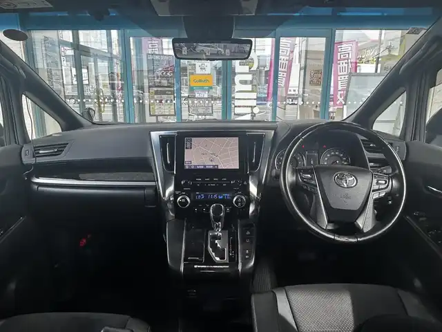トヨタ アルファード S タイプゴールド 愛知県 2021(令3)年 5万km ブラック ワンオーナー/モデリスタエアロ(フロント・サイド・リア)/モデリスタマフラー/前後サンルーフ/フリップダウンモニター/ブラインドスポットモニター/デジタルインナーミラー/パワーバックドア/ナノイー/両側パワースライドドア/ハーフレザーシート/革巻きステアリング/純正ナビ(BT・フルセグTV)/純正フロアマット/AC100W/ドアバイザー/フォグランプ/ミラーウィンカー/アンビエントライト/バックカメラ/オットマン/クルーズコントロール/プッシュスタート/ETC/純正アルミホイール/保証書/取扱説明書/記録簿/スペアキー/エンジンスターター