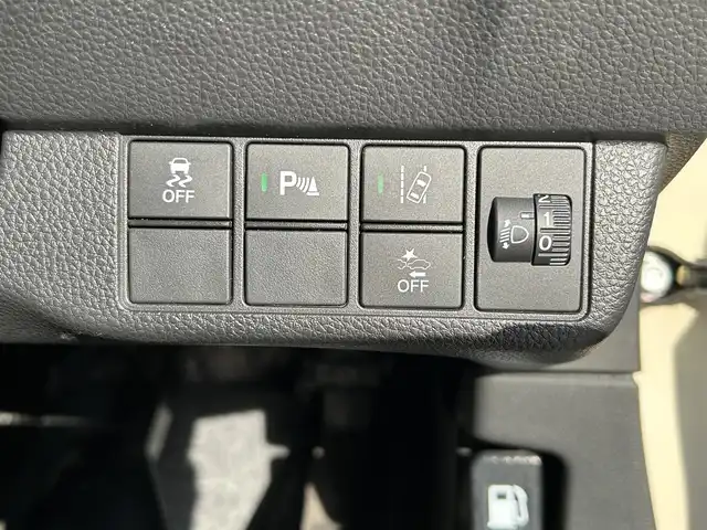 ホンダ Ｎ ＯＮＥ オリジナル 岡山県 2022(令4)年 4.7万km プレミアムアイボリーパールⅡ 社外ナビ/Bluetooth/USB/ACC/バックカメラ/オートブレーキ/パーキングセンサー/ETC2，0/純正フロアマット/純正14インチアルミホイール/LEDヘッドライト/歩行者事故低減ステアリング/先行車発進お知らせ機能/路外逸脱抑制機能/衝突被害軽減ブレーキ誤発進抑制機能/ABS/横滑り防止機能