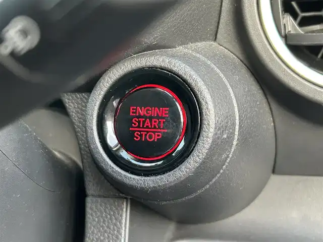 ホンダ Ｎ ＯＮＥ オリジナル 岡山県 2022(令4)年 4.7万km プレミアムアイボリーパールⅡ 社外ナビ/Bluetooth/USB/ACC/バックカメラ/オートブレーキ/パーキングセンサー/ETC2，0/純正フロアマット/純正14インチアルミホイール/LEDヘッドライト/歩行者事故低減ステアリング/先行車発進お知らせ機能/路外逸脱抑制機能/衝突被害軽減ブレーキ誤発進抑制機能/ABS/横滑り防止機能