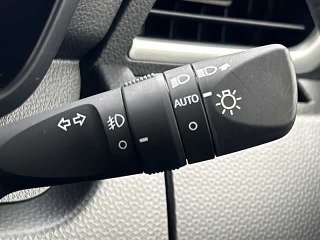 トヨタ ルーミー カスタムG 宮城県 2023(令5)年 1.2万km ブラックマイカメタリック 両側パワースライドドア/純正ディスプレイオーディオ/(AM/FM/TV/BT/USB/iPod/AndoroidAuto/AppleCarPlay)/全方位カメラ/ビルトインETC/前後ドライブレコーダー/スマートアシスト/レーダークルーズコントロール/モデリスタエアロ/シートヒーター/プッシュスタート/スマートキー/スペアキー/オートライト/オートマチックハイビーム/LEDヘッドライト/フォグランプ/ヘッドライトレベライザー/純正フロアマット/純正14インチアルミホイール