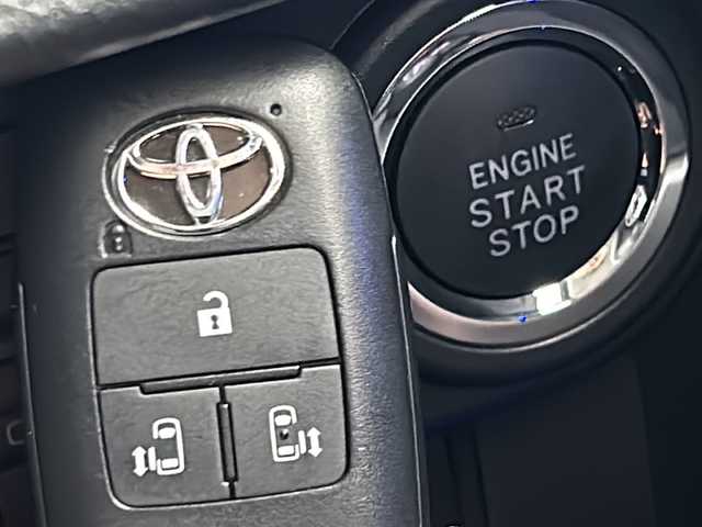 トヨタ ルーミー カスタムG 宮城県 2023(令5)年 1.2万km ブラックマイカメタリック 両側パワースライドドア/純正ディスプレイオーディオ/(AM/FM/TV/BT/USB/iPod/AndoroidAuto/AppleCarPlay)/全方位カメラ/ビルトインETC/前後ドライブレコーダー/スマートアシスト/レーダークルーズコントロール/モデリスタエアロ/シートヒーター/プッシュスタート/スマートキー/スペアキー/オートライト/オートマチックハイビーム/LEDヘッドライト/フォグランプ/ヘッドライトレベライザー/純正フロアマット/純正14インチアルミホイール