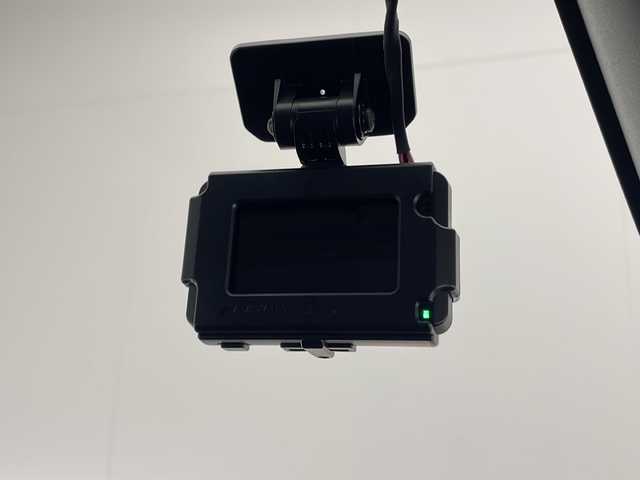 トヨタ ルーミー X 宮崎県 2021(令3)年 4.7万km ブラックマイカメタリック スマートアシスト３/〇衝突警報機能/衝突回避支援ブレーキ機能 /〇ブレーキ制御付き誤発進抑制機能（前方・後方）/〇車線逸脱警報機能/〇ふらつき警報/〇路側逸脱警報/〇オートハイビーム/〇先行車発進お知らせ機能/〇コーナーセンサー/社外7インチSDナビ/CD/DVD/Bluetooth/バックカメラ/片側パワースライドドア/アイドリングストップ/ビルトインETC/PWRモード/スマートキー×2/保証書/取扱説明書