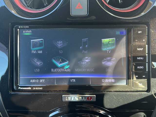 日産 ノート e－パワー ニスモ 静岡県 2019(令1)年 5.7万km スーパーブラック 社外SDナビ/・CD/・DVD/・フルセグＴＶ/・Bluetooth/・USB/・AM/・FM/主要装備/・衝突軽減/・レーンキープ/・コーナーセンサー前後/・全方位カメラ/・ETC/・ドラレコ前後/・デジタルインナーミラー/・純正フロアマット/・社外アルミホイール/・LEDヘッドライト/・オートライト/・フォグランプ/・スマートキー/・プッシュスタート/・スペアキー1本