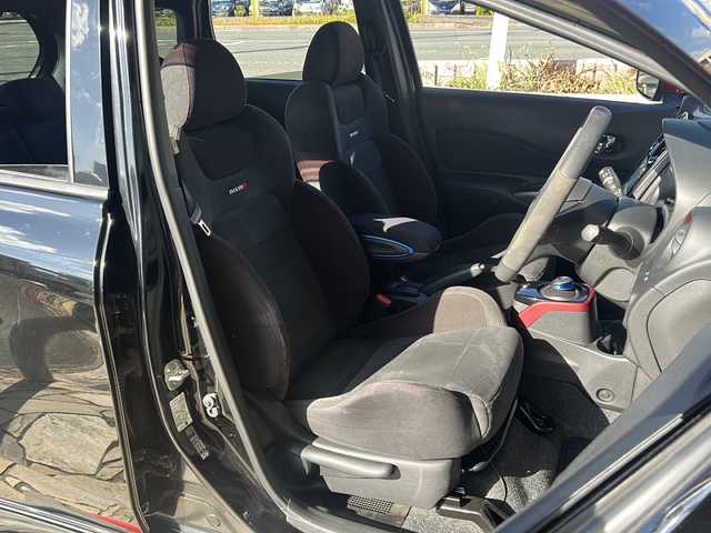 日産 ノート e－パワー ニスモ 静岡県 2019(令1)年 5.7万km スーパーブラック 社外SDナビ/・CD/・DVD/・フルセグＴＶ/・Bluetooth/・USB/・AM/・FM/主要装備/・衝突軽減/・レーンキープ/・コーナーセンサー前後/・全方位カメラ/・ETC/・ドラレコ前後/・デジタルインナーミラー/・純正フロアマット/・社外アルミホイール/・LEDヘッドライト/・オートライト/・フォグランプ/・スマートキー/・プッシュスタート/・スペアキー1本