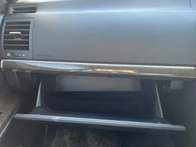 トヨタ マークＸ 250G Four 栃木県 2013(平25)年 7.8万km ホワイトパールクリスタルシャイン (株)IDOMが運営する【じしゃロン宇都宮店】の自社ローン対象車両になります。こちらは現金ご利用時の価格です。自社ローンご希望の方は別途その旨お申付け下さい。/純正ナビ/バックカメラ/フルセグ/Ｂｌｕｅｔｏｏｔｈ/ビルトインＥＴＣ/パワーシート/ＨＩＤヘッドライト/オートライト/スマートキー/プッシュボタンスタート/４ＷＤ/純正アルミホイール