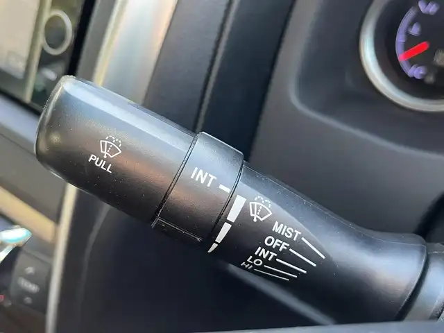 トヨタ マークＸ 250G Four 栃木県 2013(平25)年 7.8万km ホワイトパールクリスタルシャイン (株)IDOMが運営する【じしゃロン宇都宮店】の自社ローン対象車両になります。こちらは現金ご利用時の価格です。自社ローンご希望の方は別途その旨お申付け下さい。/純正ナビ/バックカメラ/フルセグ/Ｂｌｕｅｔｏｏｔｈ/ビルトインＥＴＣ/パワーシート/ＨＩＤヘッドライト/オートライト/スマートキー/プッシュボタンスタート/４ＷＤ/純正アルミホイール