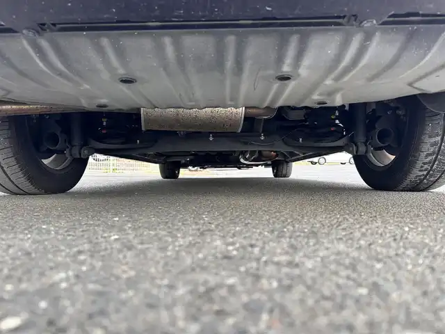 日産 セレナ ハイウェイスター Vセレクション 宮城県 2017(平29)年 6.1万km アズライトブルー エマージェンシーブレーキ/車線逸脱警報/純正フリップダウンモニター/純正ナビ（MM317D-W）/・CD/DVD/・Bluetooth/・フルセグTV/バックカメラ/ETC/両側電動スライドドア/革巻きステアリング/クルーズコントロール/LEDヘッドランプ/フォグランプ/オートライト/スマートキー＆プッシュスタート/電動格納ミラー/純正16インチアルミホイール/純正フロアマット/純正ドアバイザー/Wエアバッグ