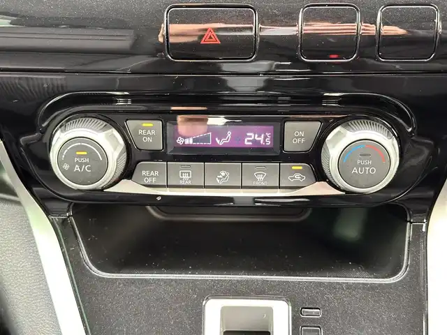 日産 セレナ ハイウェイスター Vセレクション 宮城県 2017(平29)年 6.1万km アズライトブルー エマージェンシーブレーキ/車線逸脱警報/純正フリップダウンモニター/純正ナビ（MM317D-W）/・CD/DVD/・Bluetooth/・フルセグTV/バックカメラ/ETC/両側電動スライドドア/革巻きステアリング/クルーズコントロール/LEDヘッドランプ/フォグランプ/オートライト/スマートキー＆プッシュスタート/電動格納ミラー/純正16インチアルミホイール/純正フロアマット/純正ドアバイザー/Wエアバッグ