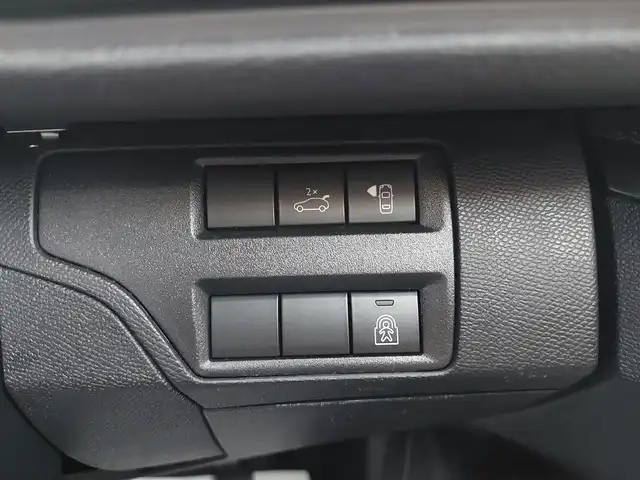 プジョー ３００８ GT ブルー HDi 滋賀県 2020(令2)年 3.1万km 緑Ⅱ ハーフレザー/・D席パワーシート/・前席シートヒーター/純正ディスプレイオーディオ　ＢＴ/ＣａｒＰｌａｙ　/バックカメラ　/サイドカメラ　/ワイヤレスチャージ　/コーナーセンサー　/純正LEDヘッドライト/純正１８インチＡＷ