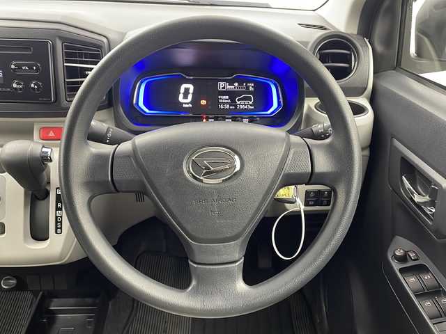 ダイハツ ミラ イース X SAⅢ 栃木県 2018(平30)年 3万km スカイブルーメタリック ダイハツ純正オーディオ/　CD/FM/AM/衝突被害軽減ブレーキ/横滑り防止/誤発進抑制制御機/車線逸脱警報機能/先行車発進お知らせ機能/コーナーセンサー/ＬＥＤヘッドライト/純正フロアマット/オートハイビーム/電動格納ミラー/UVカットガラス/ドアバイザー