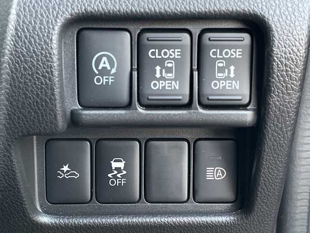 日産 デイズ ルークス ハイウェイスターX Gパッケージ 青森県 2017(平29)年 9.1万km モカブラウンP 4WD/純正SDナビ・フルセグTV/CD・DVD・Bluetooth・SD/アラウンドビューモニター/両側パワースライドドア/エマージェンシーブレーキ/踏み間違い防止アシスト/ハイビームアシスト/運転席シートヒーター/ヒーター付きドアミラー/後席サンシェード/オーバーヘッドコンソール/LEDヘッドライト/オートライト/フォグランプ/純正15インチアルミ/インテリキー/プッシュスタート