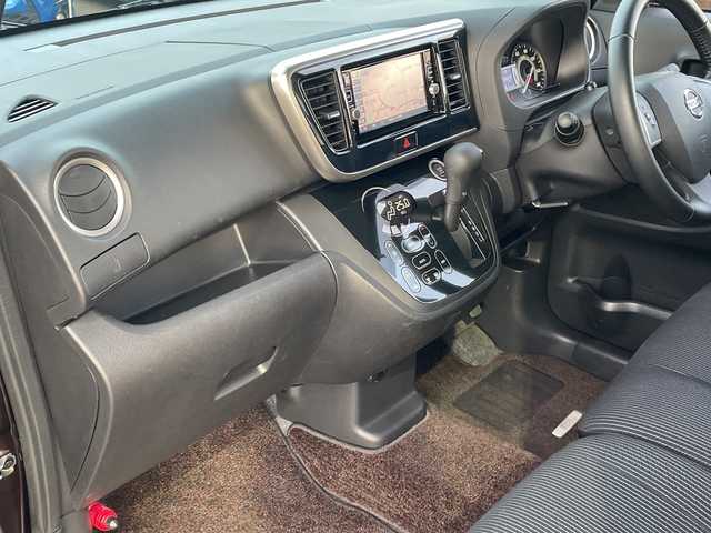 日産 デイズ ルークス ハイウェイスターX Gパッケージ 青森県 2017(平29)年 9.1万km モカブラウンP 4WD/純正SDナビ・フルセグTV/CD・DVD・Bluetooth・SD/アラウンドビューモニター/両側パワースライドドア/エマージェンシーブレーキ/踏み間違い防止アシスト/ハイビームアシスト/運転席シートヒーター/ヒーター付きドアミラー/後席サンシェード/オーバーヘッドコンソール/LEDヘッドライト/オートライト/フォグランプ/純正15インチアルミ/インテリキー/プッシュスタート