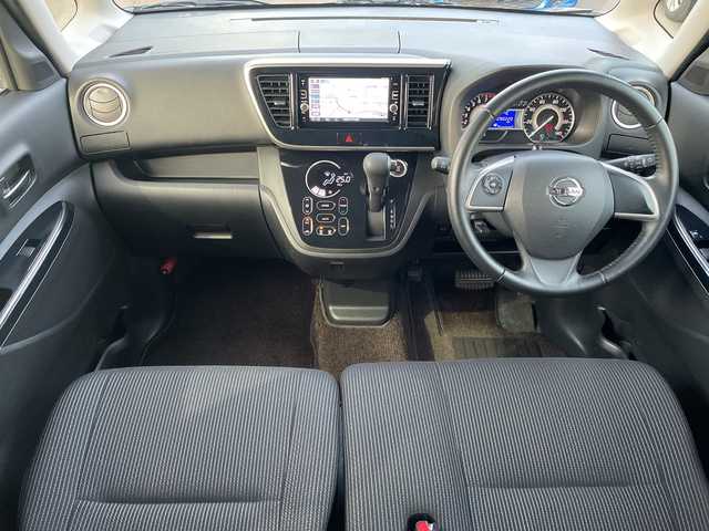 日産 デイズ ルークス ハイウェイスターX Gパッケージ 青森県 2017(平29)年 9.1万km モカブラウンP 4WD/純正SDナビ・フルセグTV/CD・DVD・Bluetooth・SD/アラウンドビューモニター/両側パワースライドドア/エマージェンシーブレーキ/踏み間違い防止アシスト/ハイビームアシスト/運転席シートヒーター/ヒーター付きドアミラー/後席サンシェード/オーバーヘッドコンソール/LEDヘッドライト/オートライト/フォグランプ/純正15インチアルミ/インテリキー/プッシュスタート