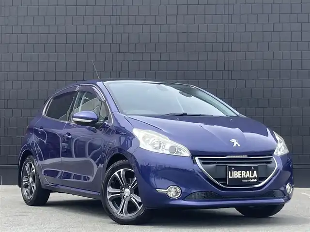 プジョー ２０８ シエロ 15年式 平成27年式 紺 Id 中古車検索のガリバー