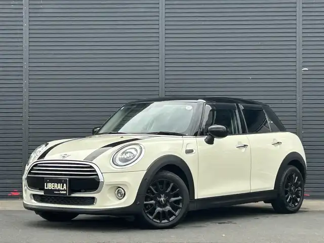 ＭＩＮＩ ミニ クーパー D 茨城県 2020(令2)年 5.6万km 白Ⅱ ワンオーナー/スマートキー×2/純正ナビ・Bluetooth/バックカメラ/USB/黒レザーシート/純正16インチAW/ETC/ドライブレコーダー/LEDヘッドライト/・・・・・・・・・・・・・・・・・・・・・・・・・・/インテリジェントセーフティ/F・Rソナー/パーキングディスタンスコントロール/クルーズコントロール/パーキングアシスト