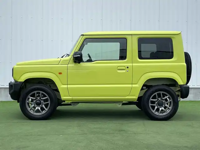 スズキ ジムニー XC 香川県 2025(令7)年 0.1万km未満 キネティックイエロー 登録時走行距離：14km/ワンオーナー/デュアルセンサーブレーキサポート/誤発進抑制機能/車線逸脱警報機能/ふらつき警報機能/ハイビームアシスト/先行車発進お知らせ機能/コーナーセンサー/シートヒーター/LEDヘッドライト/純正フロアマット/純正16インチAW/スマートキー×２/アイドリングストップ/保証書/取扱説明書