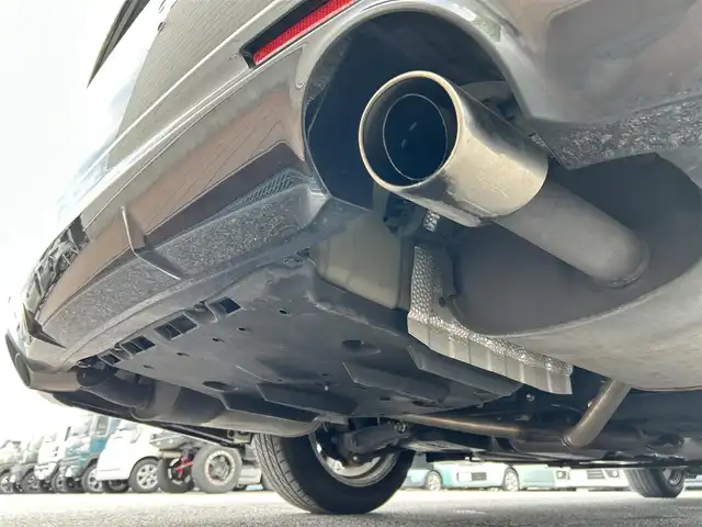 トヨタ クラウン アスリート S-T 滋賀県 2017(平29)年 3.5万km プレシャスブラックパール ガソリン/2WD(FR)/8速AT/純正ナビ/(FM/AM/CD/DVD/フルセグ/Bluetooth)/バックカメラ/ETC/プリクラッシュブレーキアシスト	/踏み間違い防止アシスト	/レーンキープアシスト	/レーダークルーズコントロール/インテリジェントクリアランスソナー/運転席・助手席シートヒーター/運転席・助手席シートベンチレーション/電動格納ミラー/アイドリングストップ/革巻きステアリング/ステアリングスイッチ/パドルシフト/オートライト/LEDヘッドライト/フロントフォグ/オートマチックハイビーム/フルオートエアコン/プッシュスタート/スマートキー/純正フロアマット
