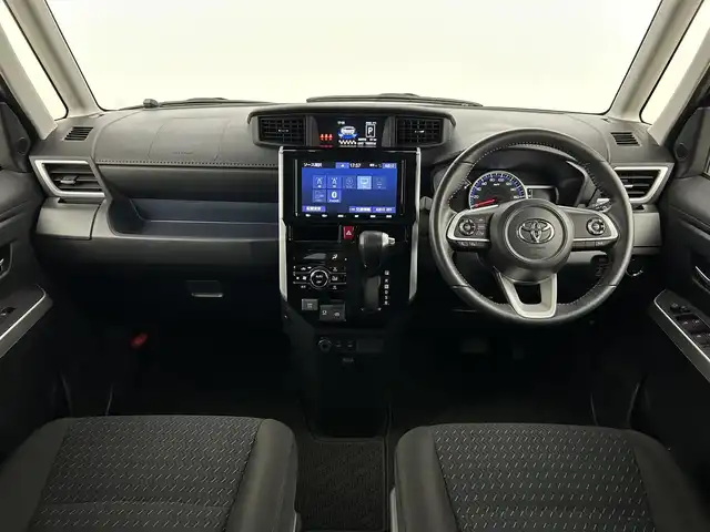 トヨタ ルーミー カスタムG 福岡県 2021(令3)年 2万km ブラックマイカメタリック 純正ナビ（ＢＴ，フルセグＴＶ）　/バックカメラ　/ビルトインＥＴＣ　/前方ドラレコ　/ＡＣＣ　/コーナーセンサー　/衝突被害軽減ブレーキ　/レーンキープ　/アイドリングストップ　/シートヒーター　/両側電動スライドドア