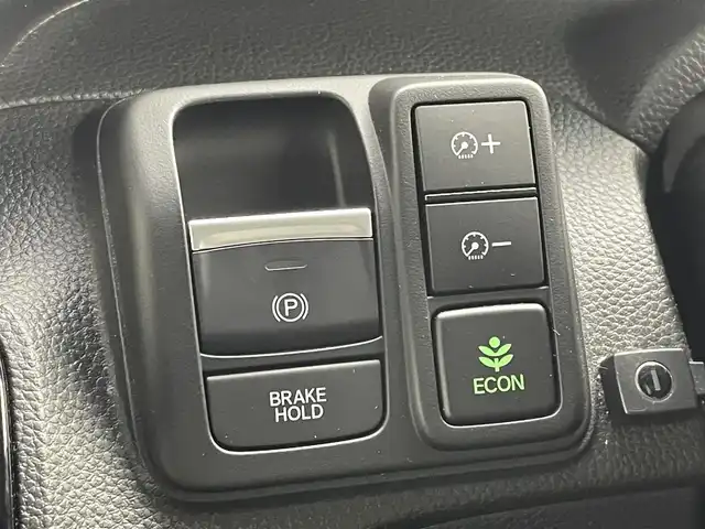 ホンダ Ｎ ＢＯＸ カスタム L ターボ 茨城県 2022(令4)年 2.9万km プラチナホワイトパール 社外ナビ/バックカメラ/フルセグ/社外後席モニター/衝突被害軽減ブレーキ/車線逸脱抑制装置/レーダークルーズコントロール/オートマチックハイビーム/ソナー/両側電動スライドドア/ETC/ドラレコ/シートヒーター/純正15インチAW/LEDヘッドライト/スマートキー