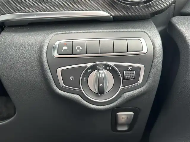 メルセデス・ベンツ Ｖ２２０ d AVG ロング AMGライン 滋賀県 2020(令2)年 4.5万km ロッククリスタルホワイト エクスクルーシブＰＫＧ　/レーダーセーフティＰＫＧ/サンルーフ　/黒革　/・メモリ付きパワーシート　/・シートヒーター　/・ベンチレーション　/後席ツインモニター　/純正ナビ（CD/DVD/DTV/BT）/Ｂｒｕｍｅｓｔｅｒサウンド　/３６０°カメラ/コーナーセンサー/両側パワースライドドア/パワーバックドア/ETC2.0/純正LEDヘッドライト/純正19インチAW