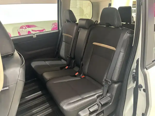 日産 セレナ e－パワー ハイウェイスター V 埼玉県 2023(令5)年 1.6万km プリズムホワイト プロパイロット/純正ナビ/　　BT/USB/フルセグTV/純正フリップダウンモニター/アラウンドビューモニター/両側パワースライドドア/レーダークルーズコントロール/LEDオートライト/純正16インチAW/デジタルインナーミラー/ステアリングスイッチ/プッシュスタート/ETC/禁煙車