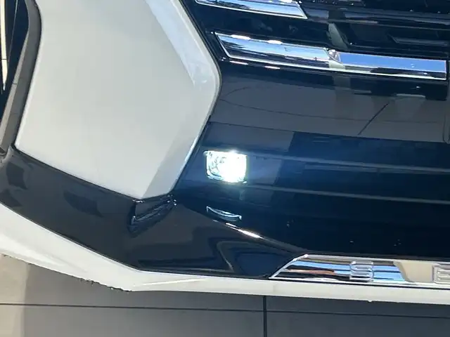 日産 セレナ e－パワー ハイウェイスター V 埼玉県 2023(令5)年 1.6万km プリズムホワイト プロパイロット/純正ナビ/　　BT/USB/フルセグTV/純正フリップダウンモニター/アラウンドビューモニター/両側パワースライドドア/レーダークルーズコントロール/LEDオートライト/純正16インチAW/デジタルインナーミラー/ステアリングスイッチ/プッシュスタート/ETC/禁煙車