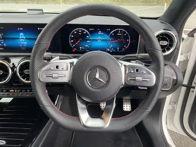 メルセデス・ベンツ Ａ２００ｄ 福岡県 2020(令2)年 3.9万km ポーラホワイト ・アダプティブクルーズコントロール/・純正ナビ/USB/BT/・バックカメラ/・ハーフレザーシート/シートヒーター/・純正ドライブレコーダー/・フルセグ/・ETC/・純正18AW/・スペアキー/・自動駐車システム