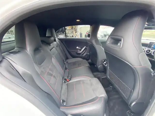 メルセデス・ベンツ Ａ２００ｄ 福岡県 2020(令2)年 3.9万km ポーラホワイト ・アダプティブクルーズコントロール/・純正ナビ/USB/BT/・バックカメラ/・ハーフレザーシート/シートヒーター/・純正ドライブレコーダー/・フルセグ/・ETC/・純正18AW/・スペアキー/・自動駐車システム