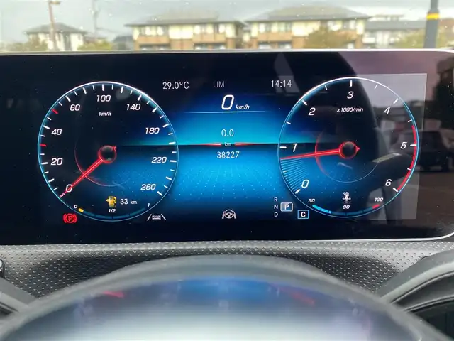 メルセデス・ベンツ Ａ２００ｄ 福岡県 2020(令2)年 3.9万km ポーラホワイト ・アダプティブクルーズコントロール/・純正ナビ/USB/BT/・バックカメラ/・ハーフレザーシート/シートヒーター/・純正ドライブレコーダー/・フルセグ/・ETC/・純正18AW/・スペアキー/・自動駐車システム